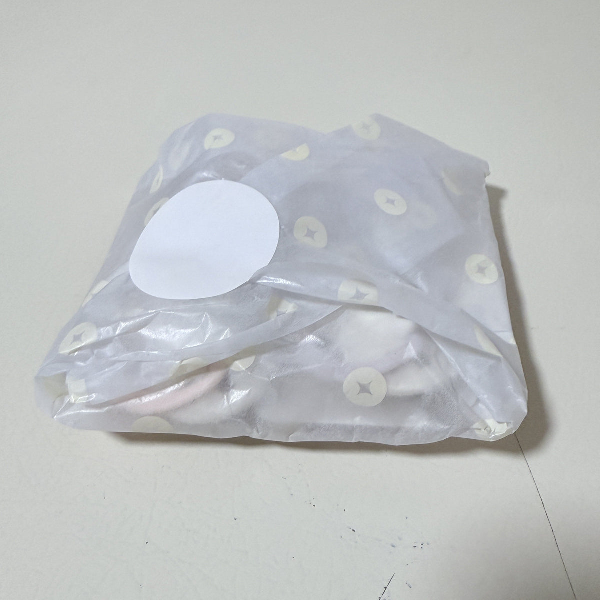 Tommee Tippee Newborn Pacifiers 0-2 Months, 4 Pack, Cream and Pink