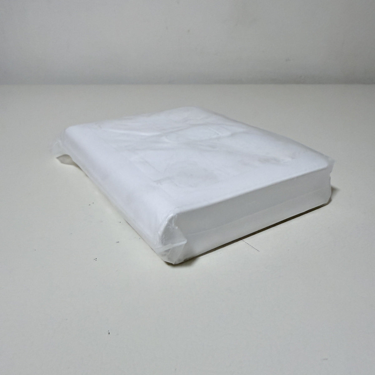 4x6 Photo Album, White Faux Leather with Snap Strap, Holds 68 Photos