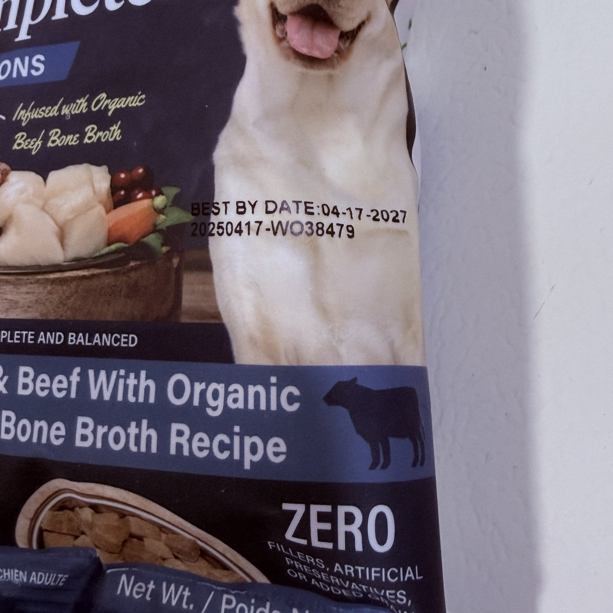 Nutra Complete Infusions Fish & Beef Dog Food 1 oz Lot of 2 BB 04/2027