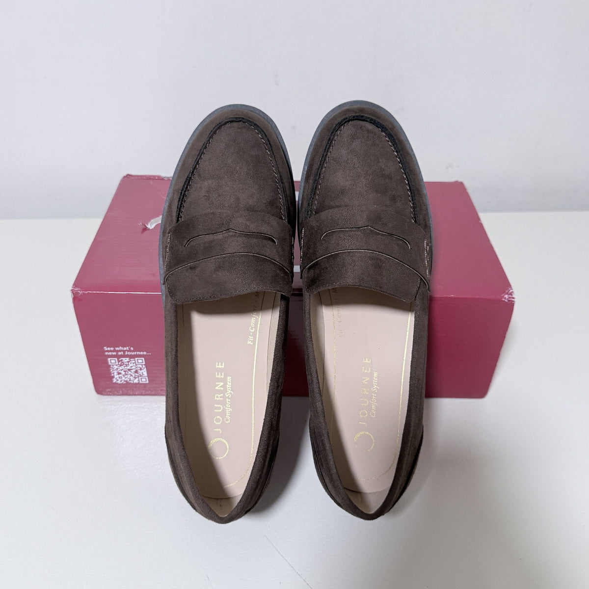 Journee Collection Brooks Penny Loafer Chocolate Women's 9 Wide