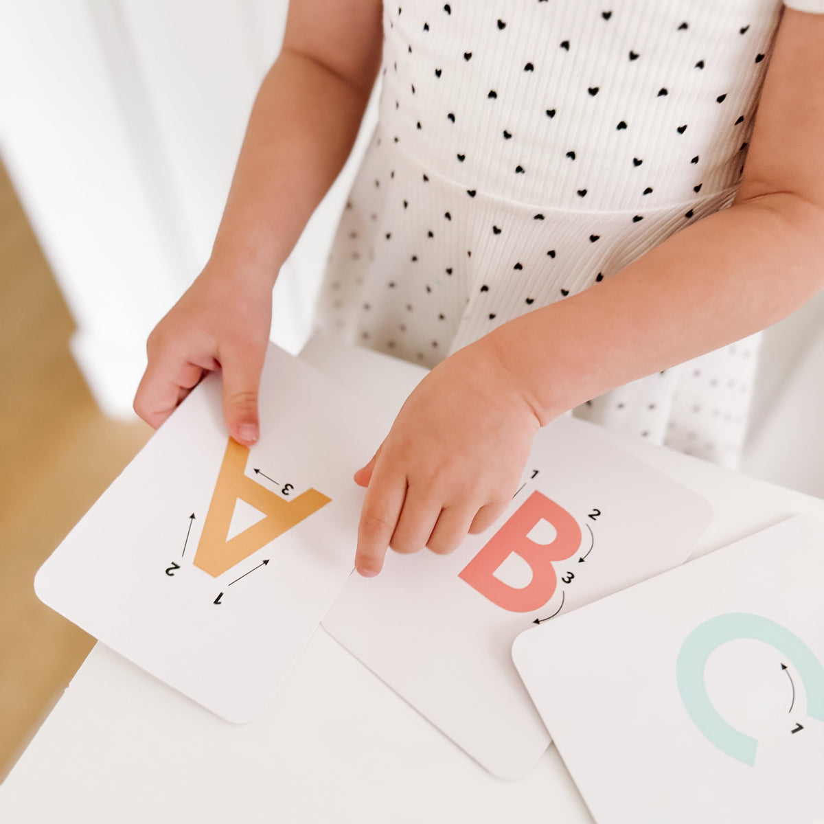 Alphabet Letter Tracing Flash Cards for Preschoolers | A–Z