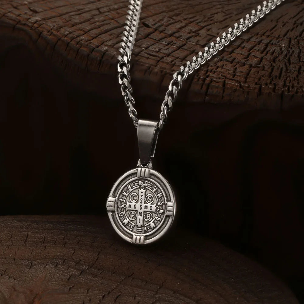 1PC Vintage Fadeless Stainless Steel Virgin Mary Necklace for Men Women Saint Benedict Medal Necklace Men Spiritual Jewelry